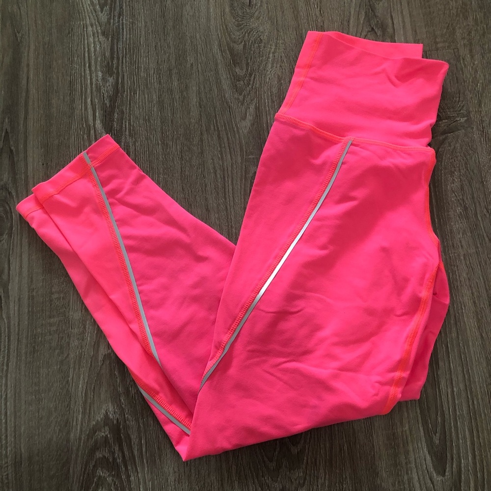 Aerie Move reflective leggings